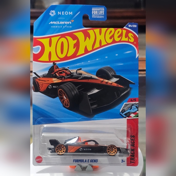 Hot Wheels Formula E - Picture 1 of 1